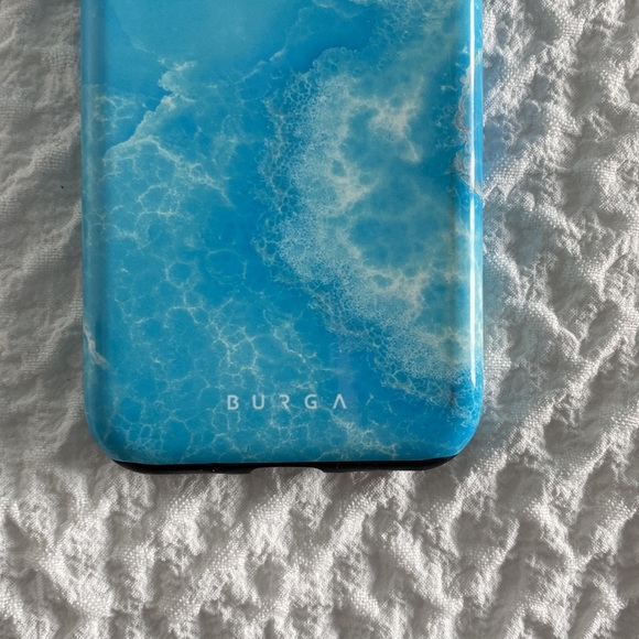 Lightly used Burga iPhone 7/8 case - Picture 4 of 6